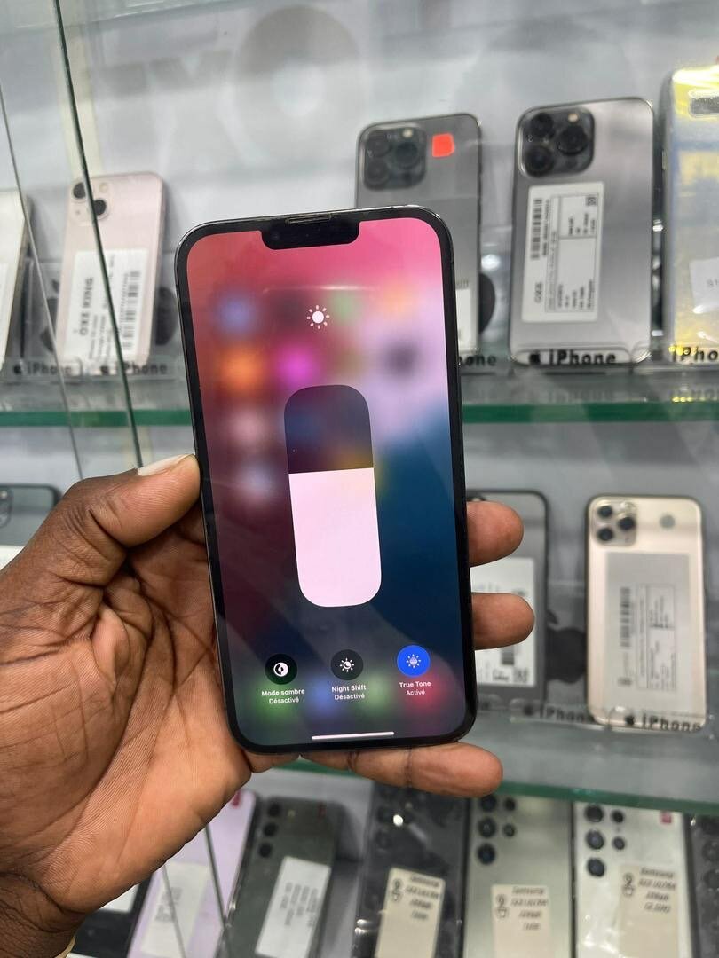 iPhone 13 Pro Max Quasi Neuf