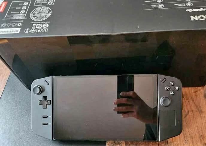 Console portable Legion