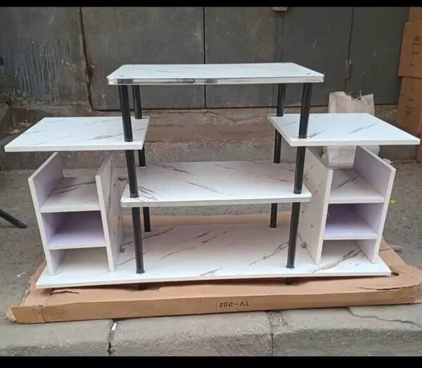 Table TV marbré moderne