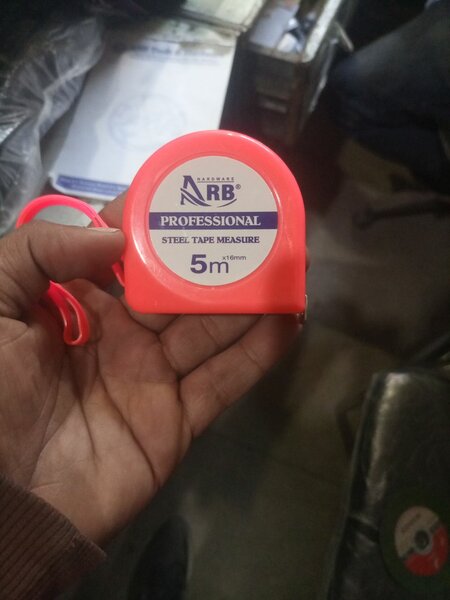 PROFESSIONAL STEEL TAPE MEASURE