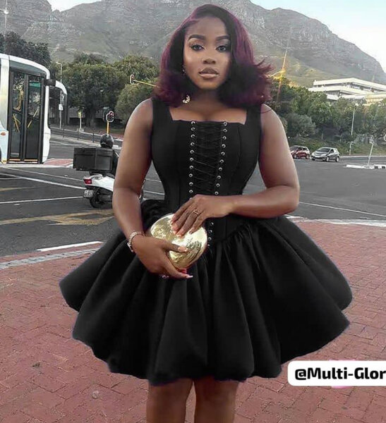 Robe Rouge Évasée Élégante