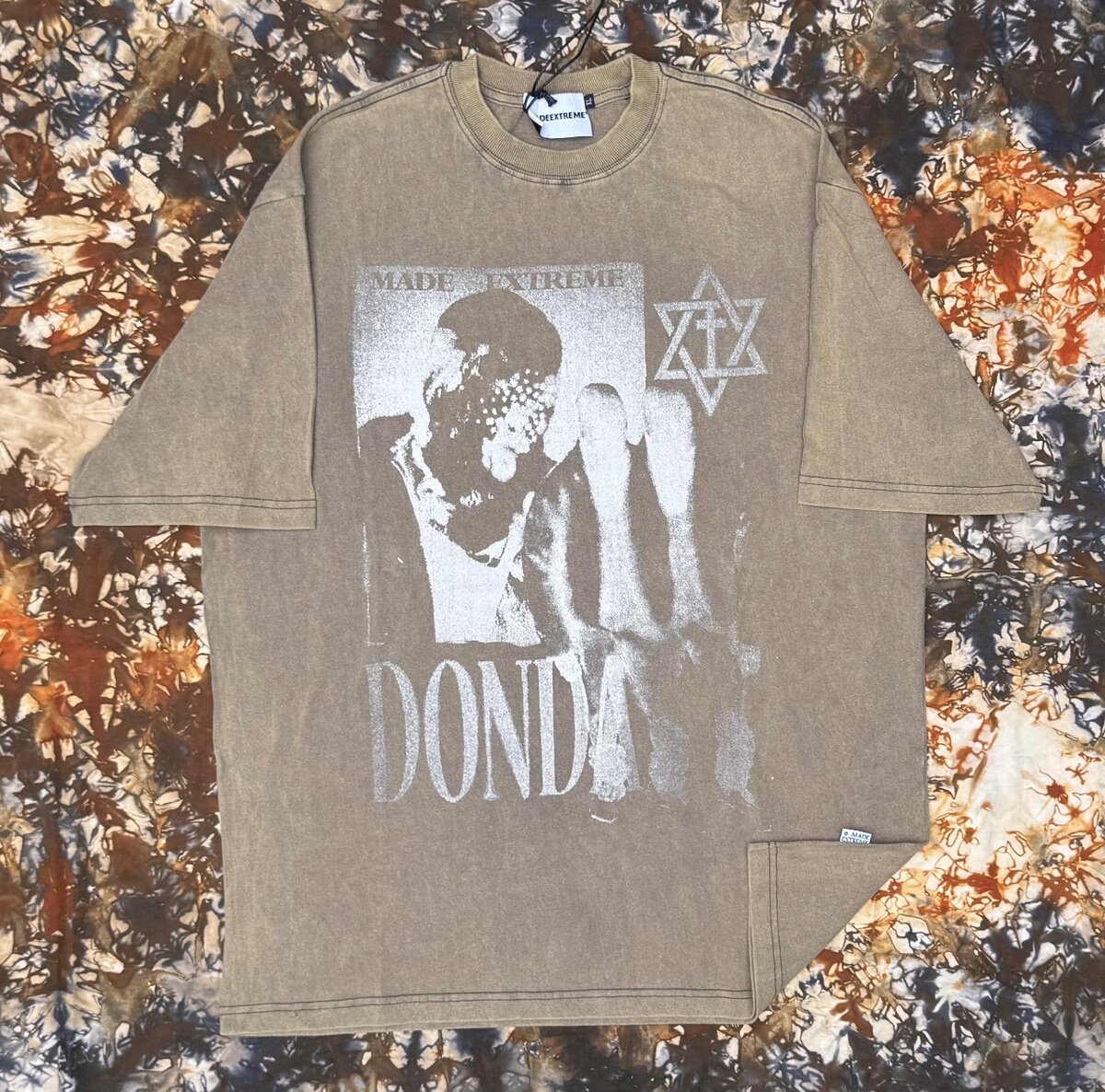 T-shirt graphique tendance