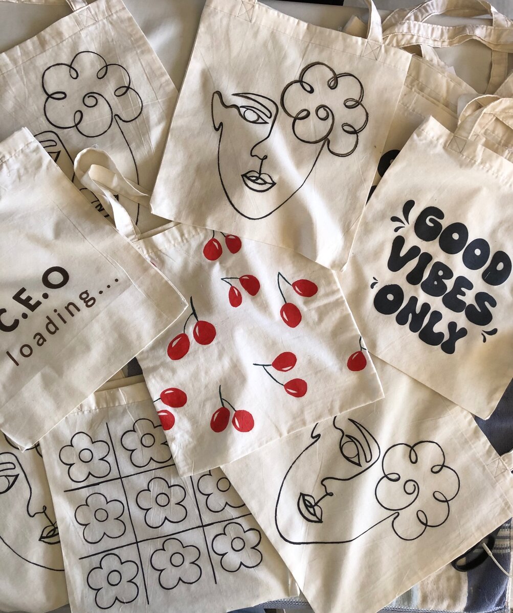Tote bags