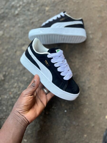 Baskets classiques en daim