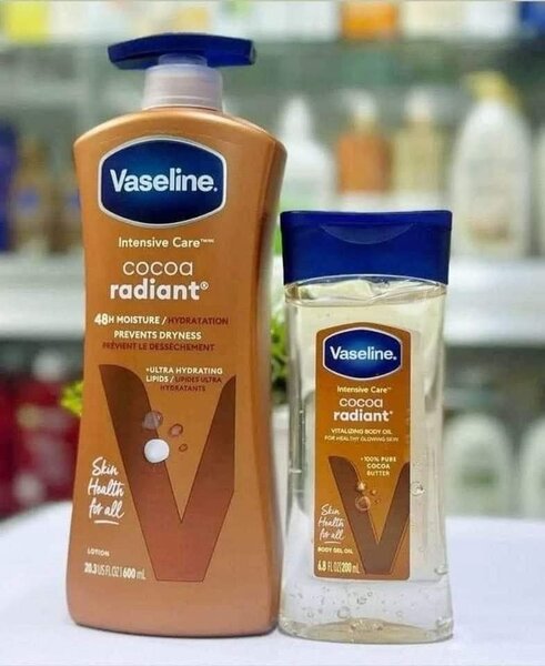 Vaseline Lotion et Huile