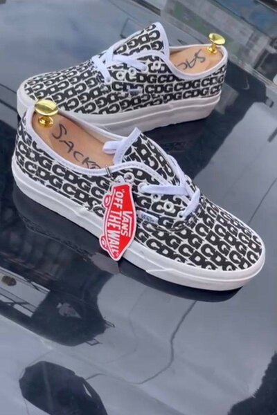 Baskets décontractées tendance