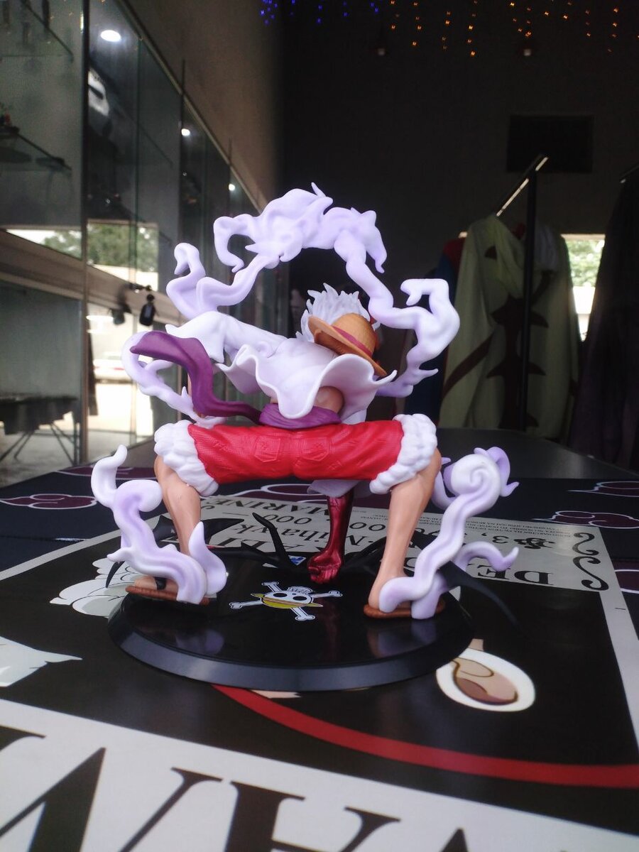 Luffy Figurine
