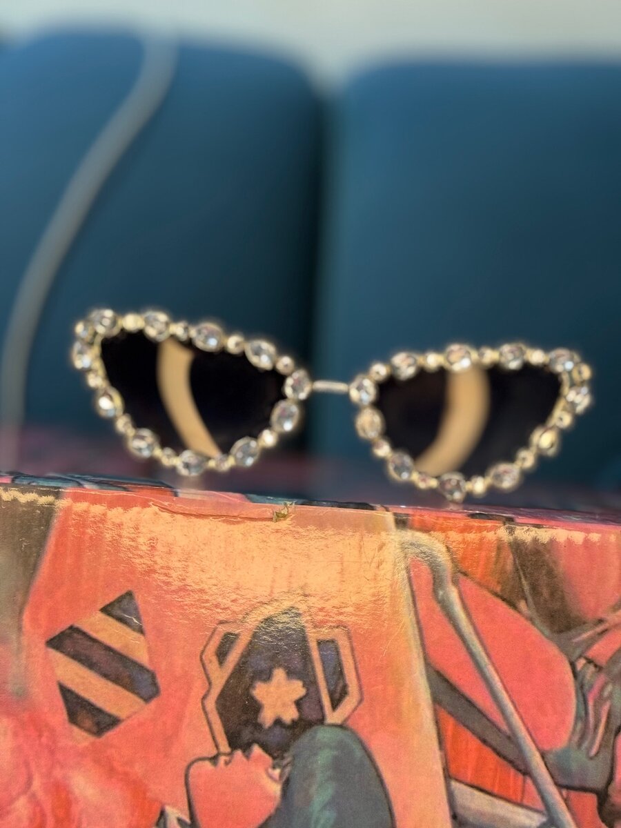 Lunettes de Soleil Coeur Strass