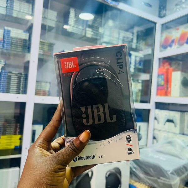Enceinte Bluetooth JBL Clip 4