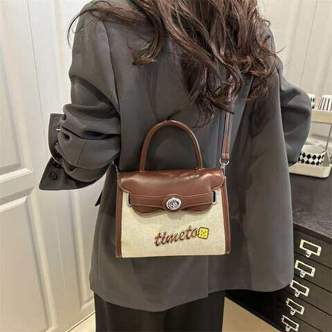 Sac à main tendance en cuir