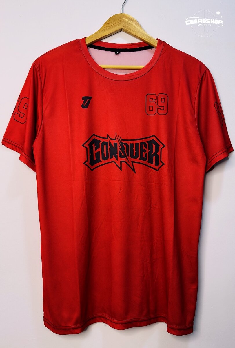 T-shirt rouge sportif Conquer
