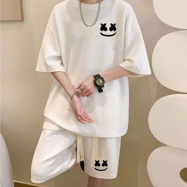 T-shirt + short
