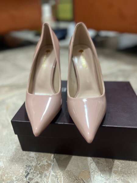 Escarpins en cuir verni femme