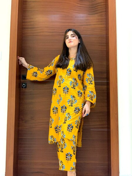 Most demanding printed Linen 2p suit