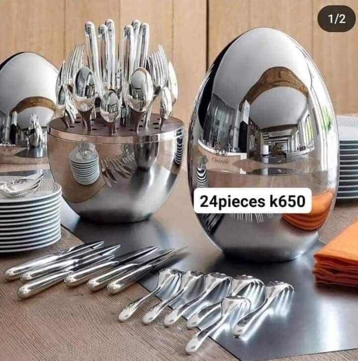Cutlery set with stand 24pcs