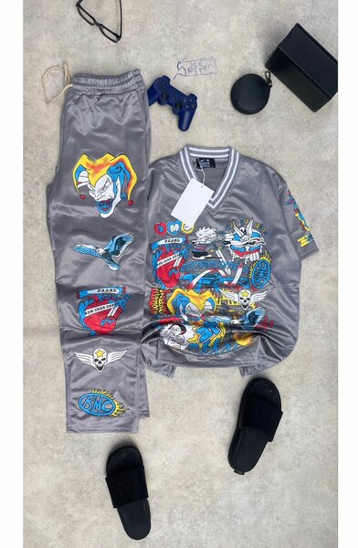 Ensemble jogging imprimé vibrant