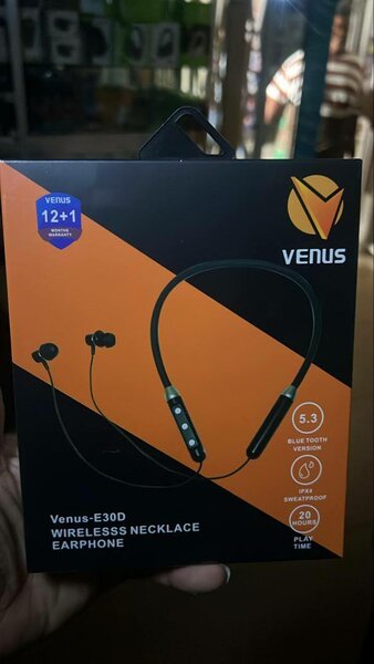 Venus  wireless  headset