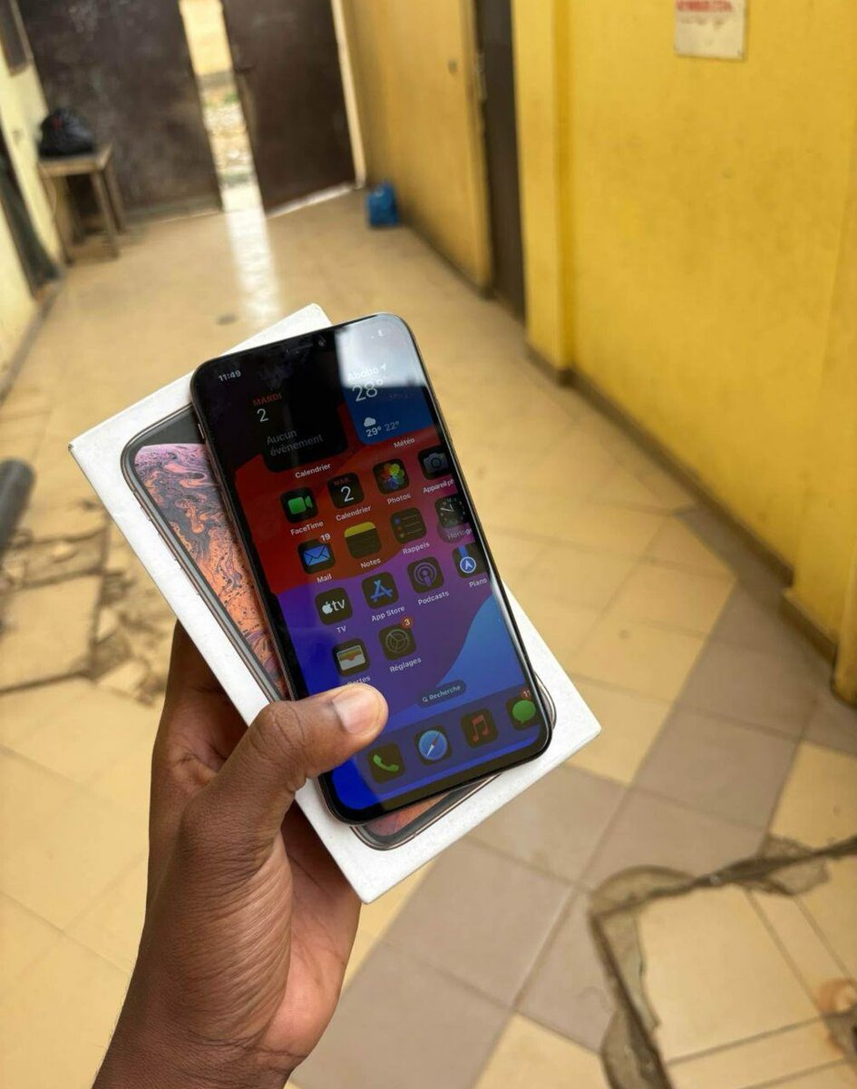 iPhone x simple 128Gio