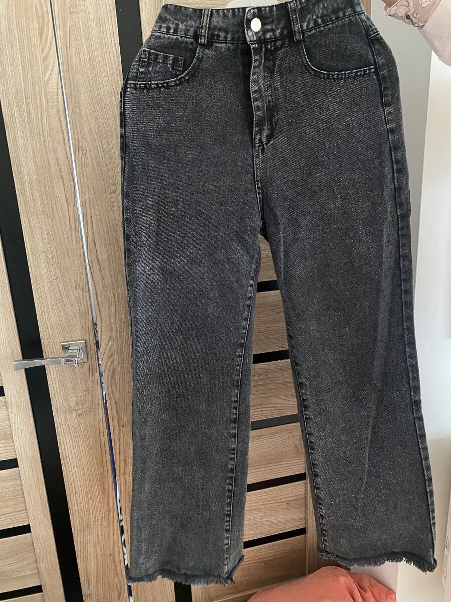 Джинсы на повседневку