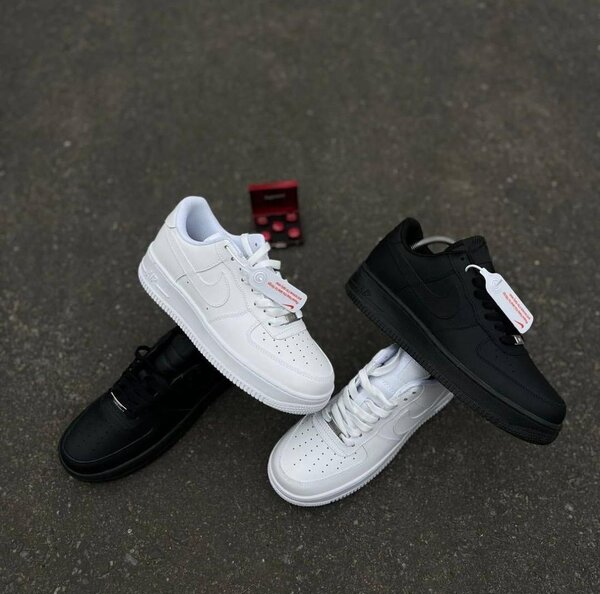 Baskets Unisex Noires et Blanches