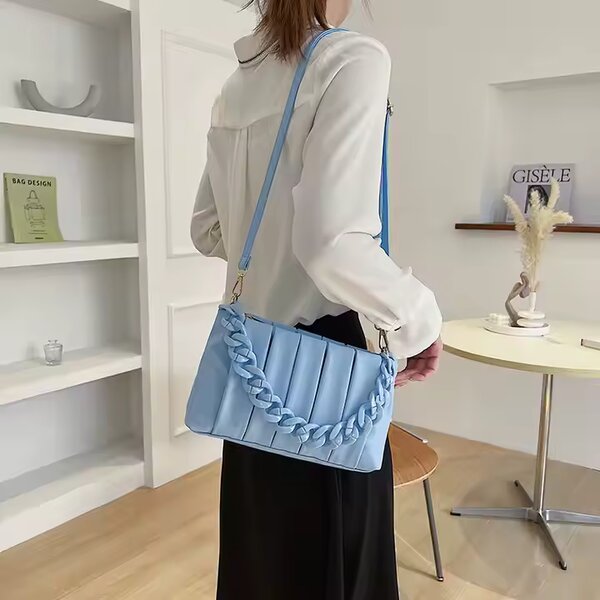 Shoulder bag