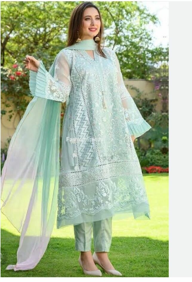 3 piece suit lawn