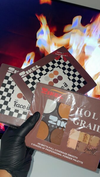 Palette de maquillage Zikel