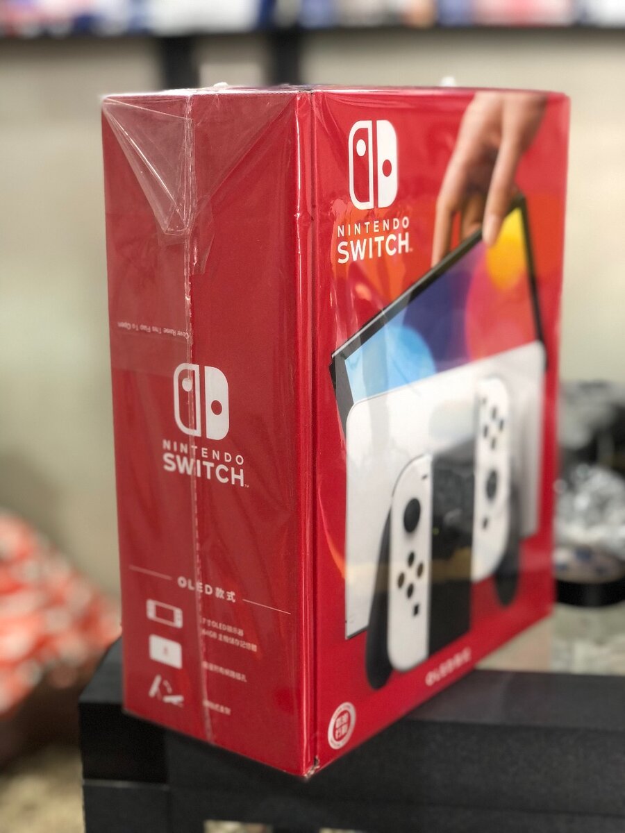 Nintendo Switch OLED Neuve avec Accessoires en promo
