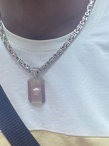 Collier en acier inoxydable