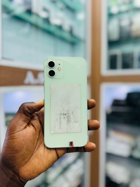 12 simple 64Go tout passe