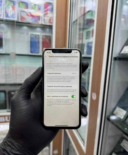 iPhone x 64gb
