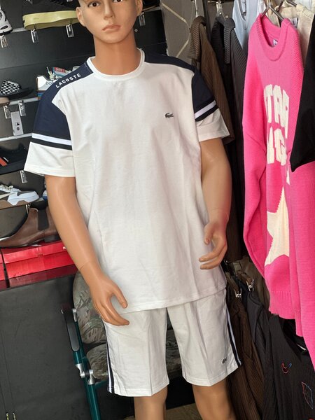 Ensemble sport homme blanc