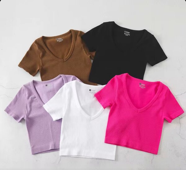 T-shirts courts colorés