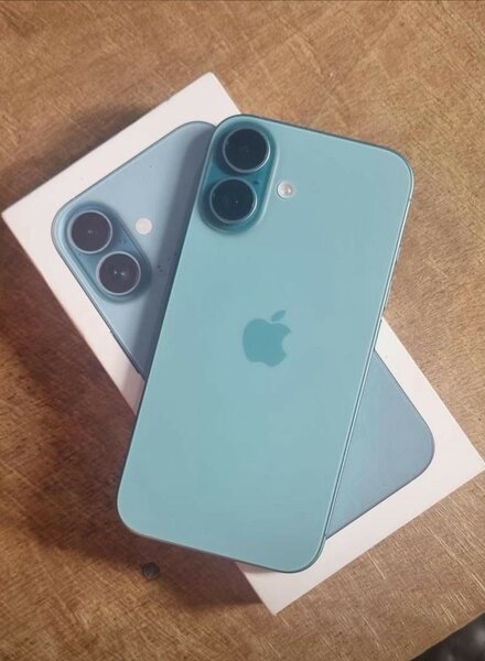 iPhone 16  simple CE