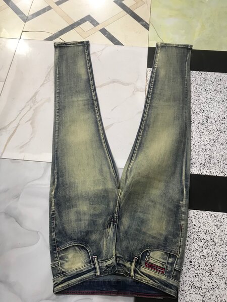 Mens jeans