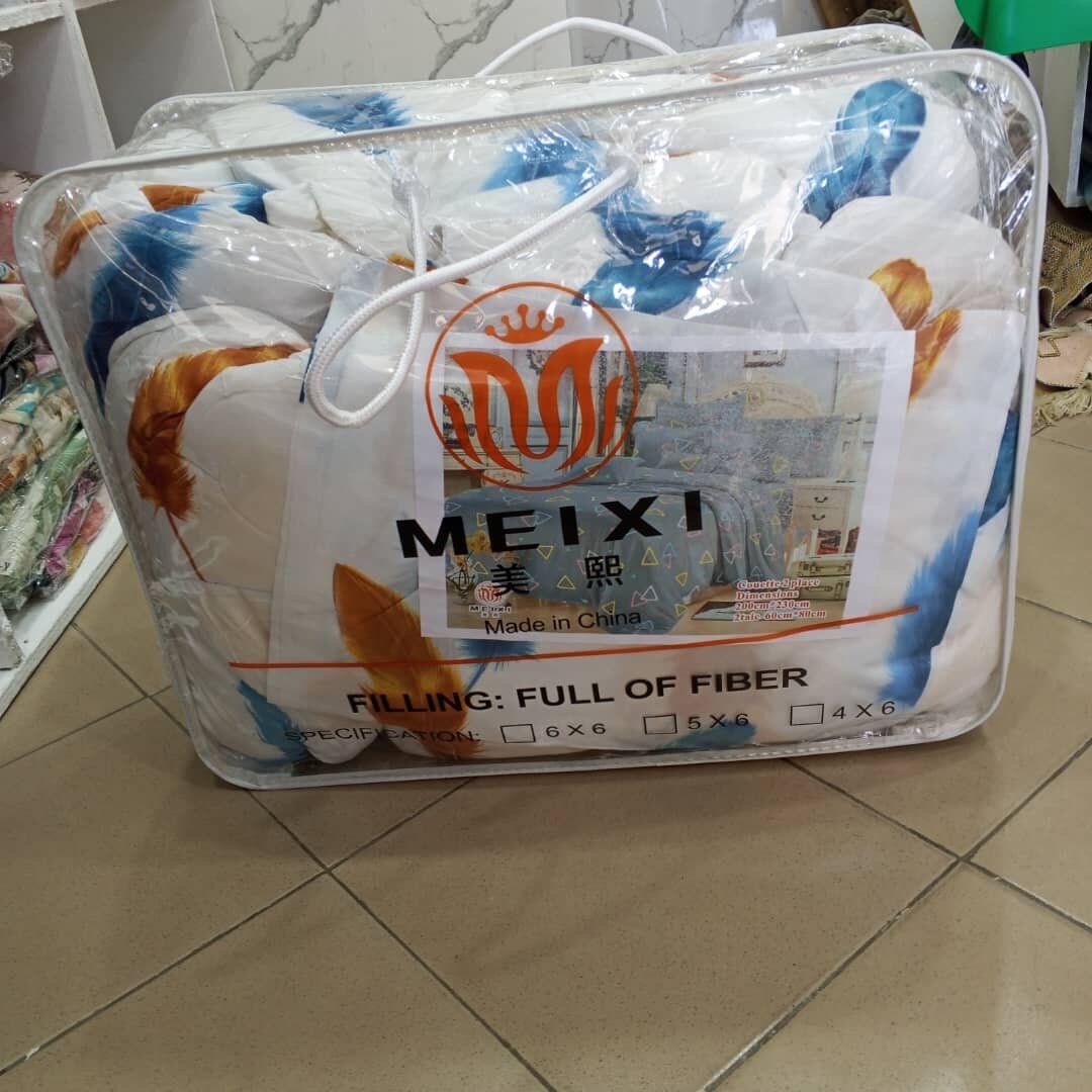 Couette en fibres légères