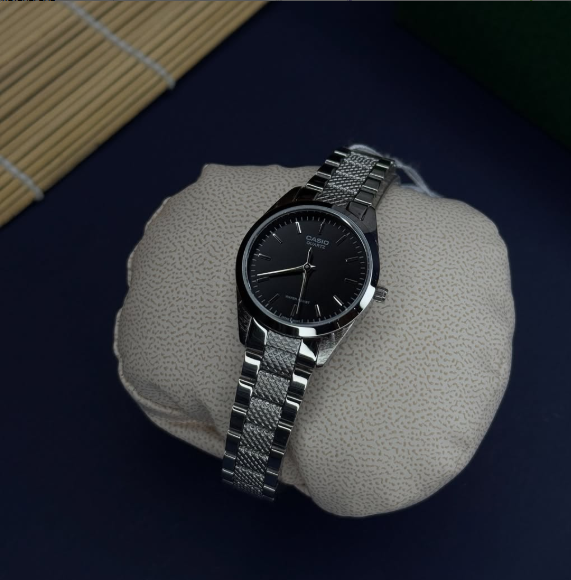 Casio женские часы