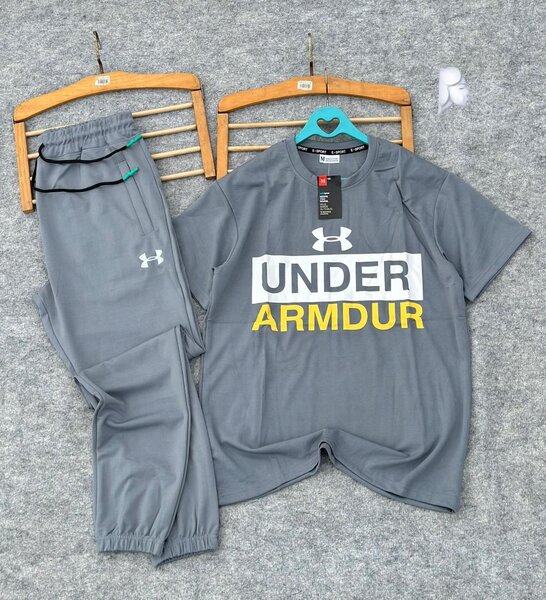 Ensemble de sport gris pour homme