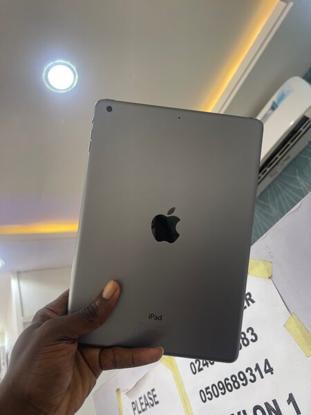 Ipad Air 1st gen