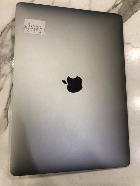 MacBook Pro 2017. 13 inch screen Ramzan offer