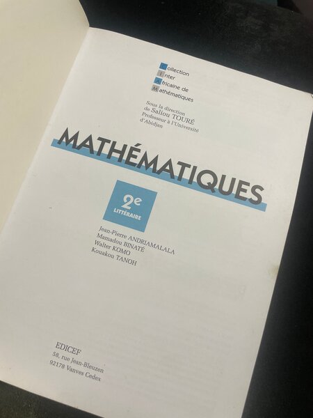 Livre de Mathématiques 2e Littéraire