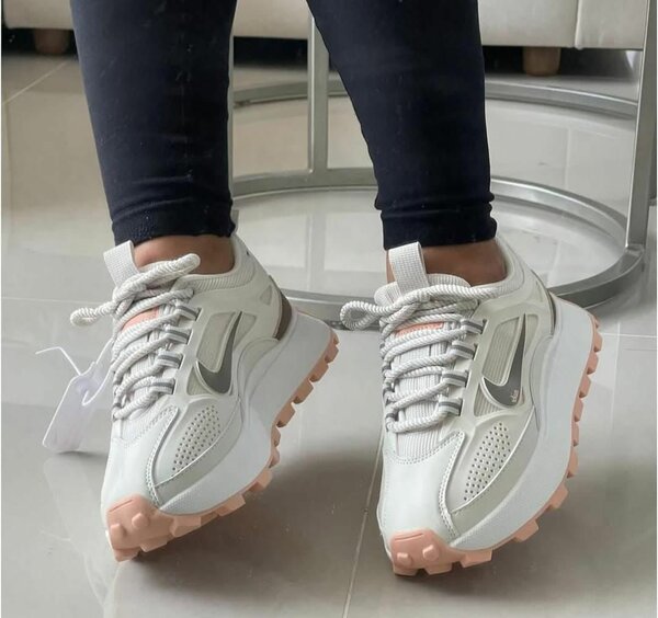 Baskets légères femme