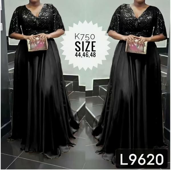 Women's long evening dress in    black 