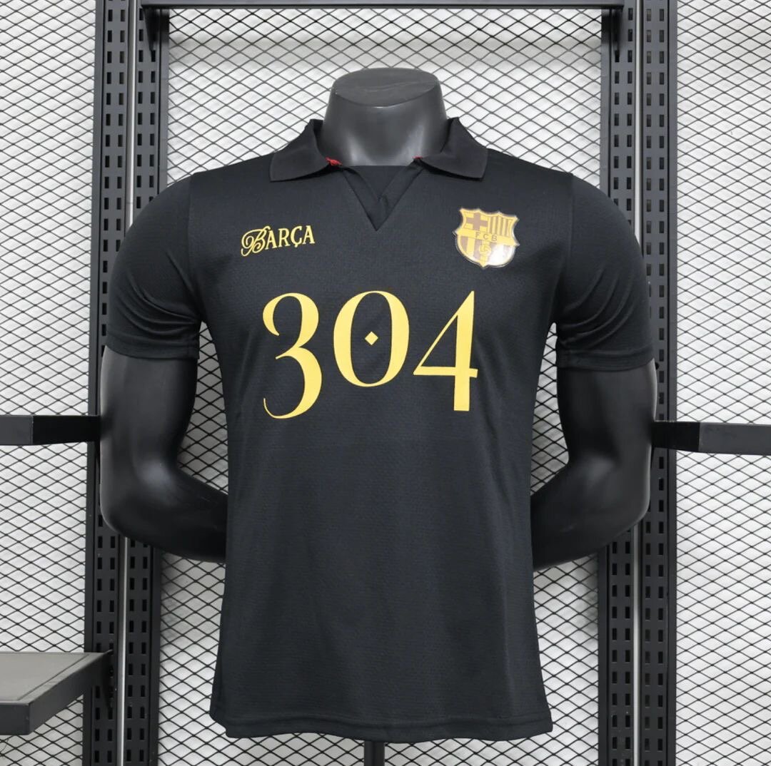 Maillot de football noir élégant