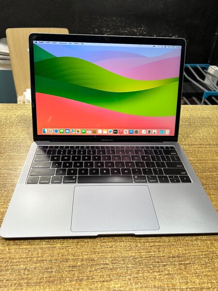 MacBook Air 2019