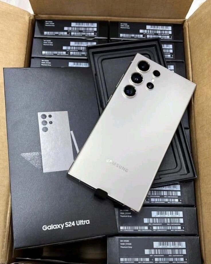 Айфон 16 про макс, Samsung galaxy s24 ultra