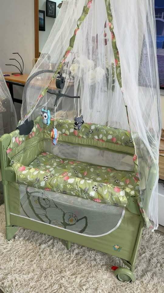 Berceau Bébé avec Baldaquin