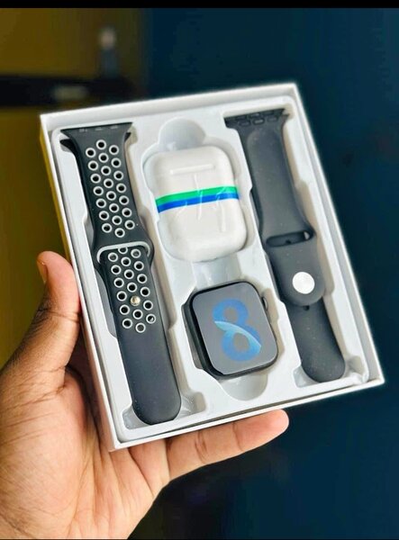 Montre connectée accompagné d’écouteurs sans fil