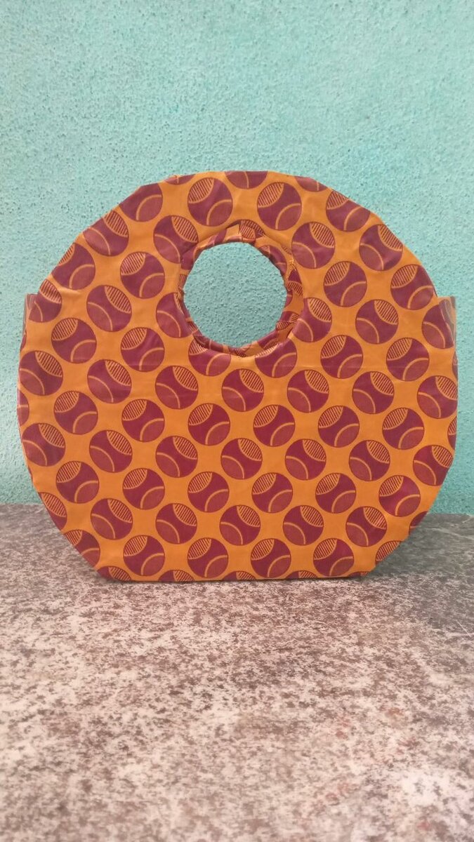 Sac bandoulière en tissu coloré