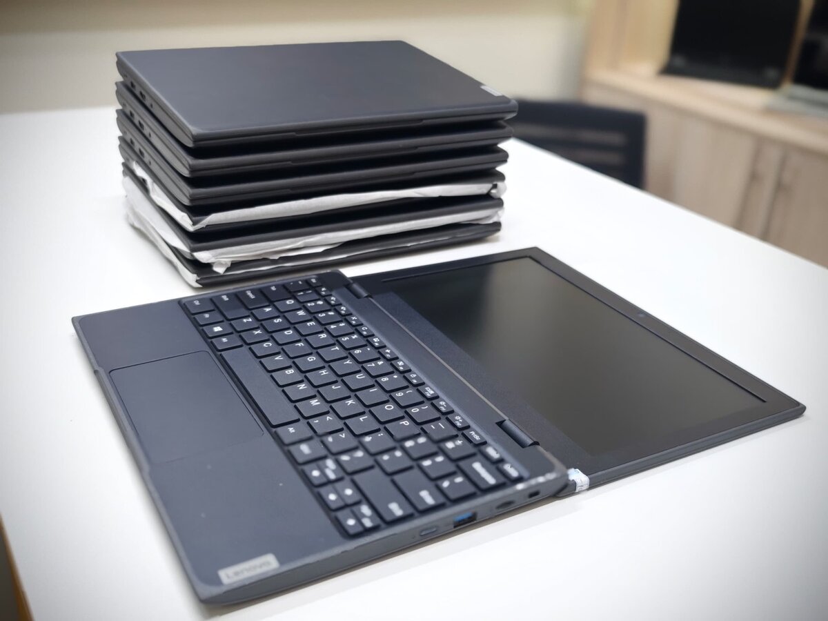 Lenovo Thinkpad 100E